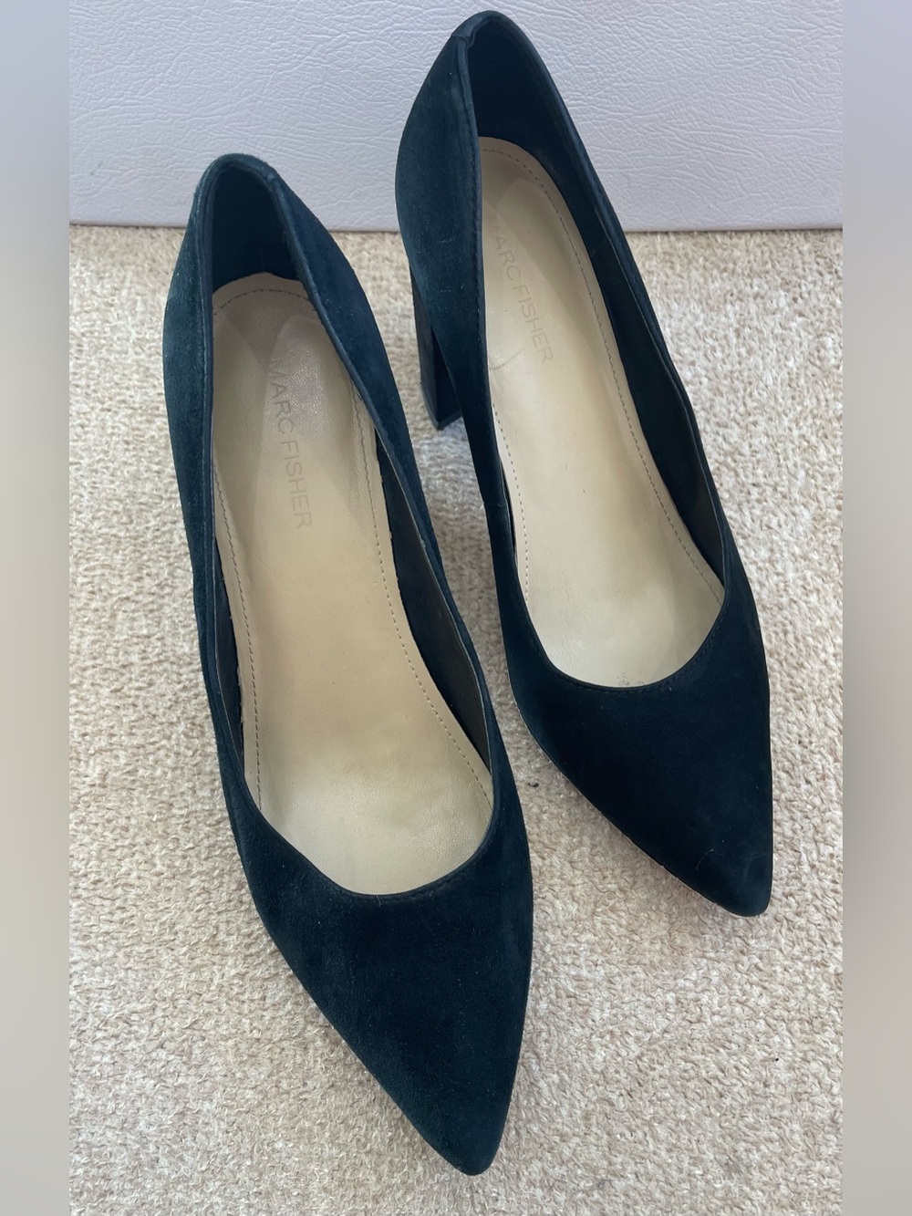 Marc Fisher Caitlin Pumps Women's Size 7 M Black Suede